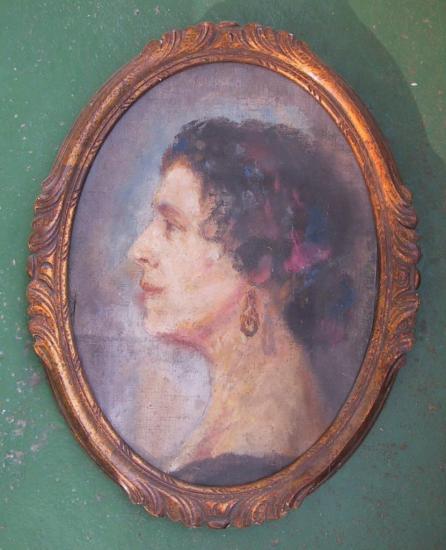 antoinette-pastel-en-medaillon-recadre.jpg