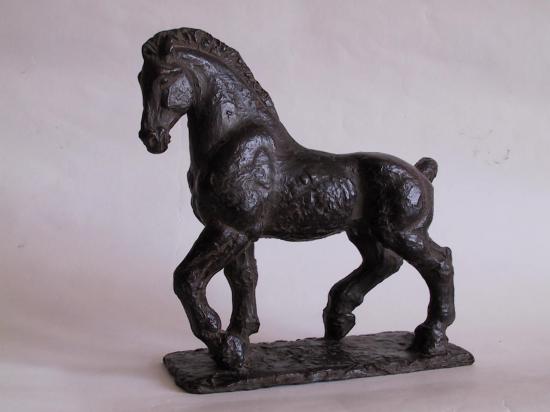 petit-cheval-en-bronze-1sur8-3.jpg